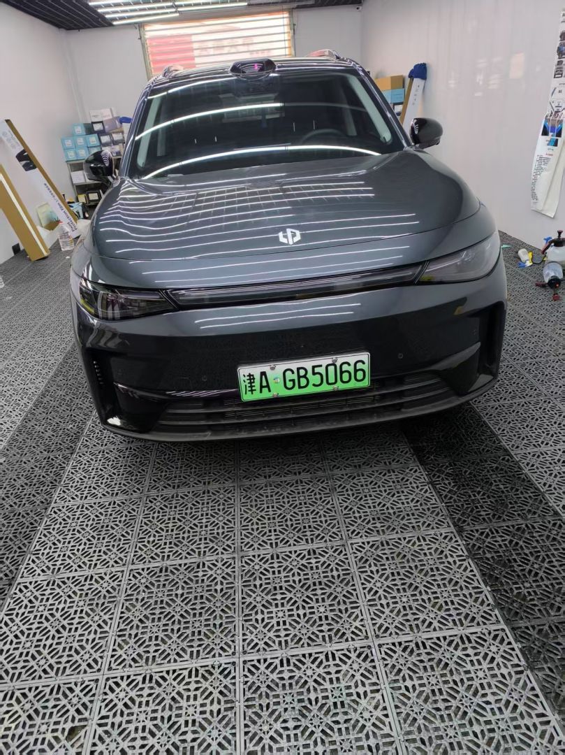 零跑C16装贴K200
