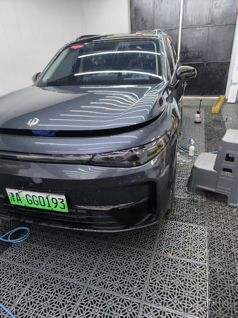 零跑C16装贴K200