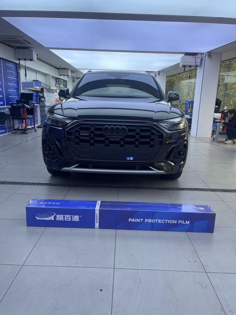 奥迪Q5L装贴M8-钻石系列车衣8.5