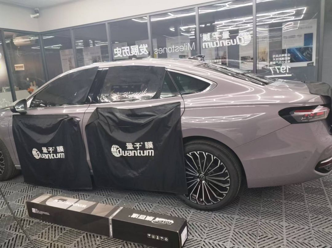 大众帕萨特pro装贴稀拓系列太阳膜75/稀拓系列太阳膜15
