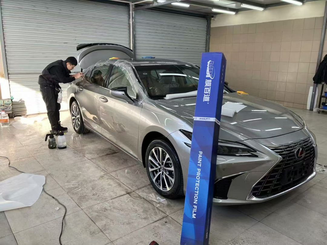 雷克萨斯ES300装贴