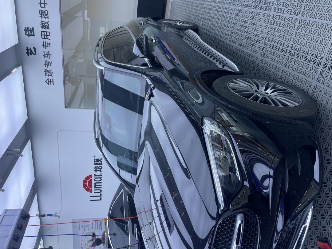 奔驰GLC装贴M8-钻石系列车衣8.5