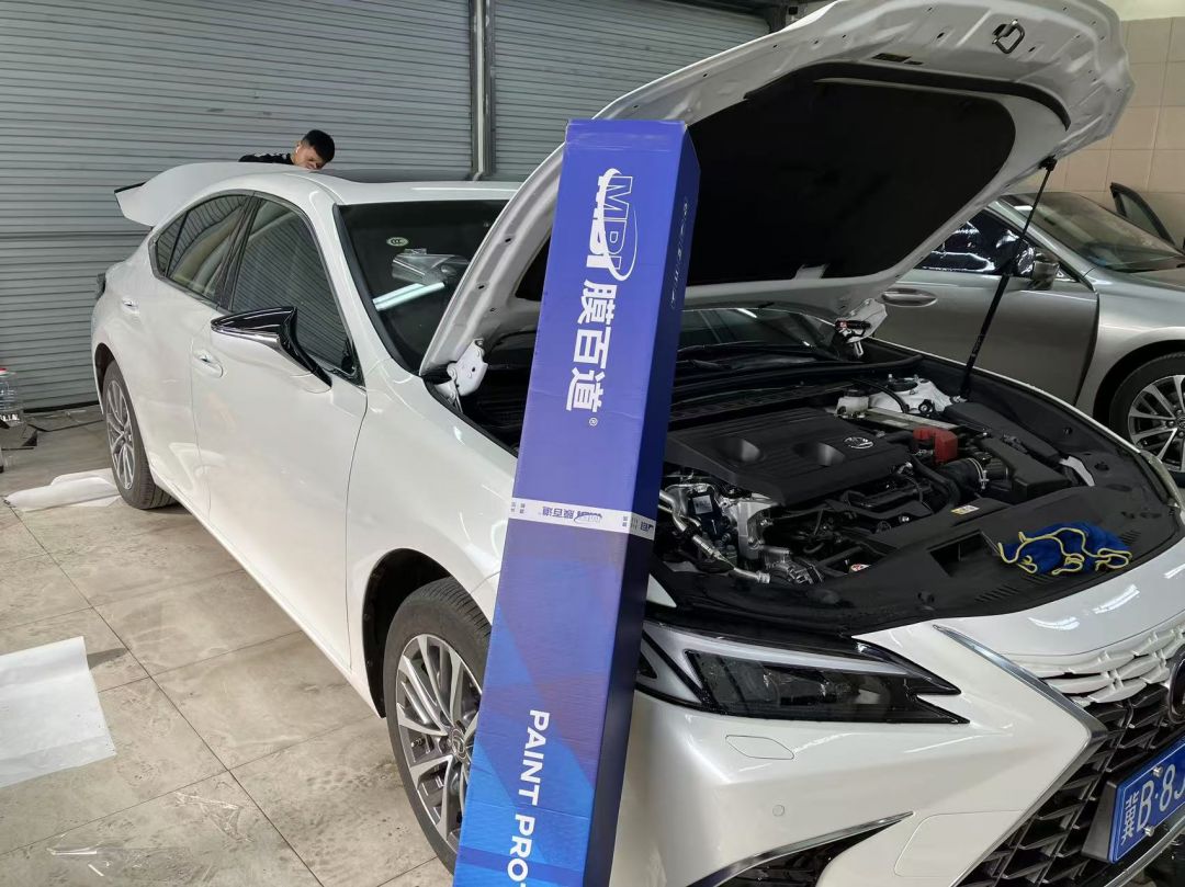 雷克萨斯ES200装贴