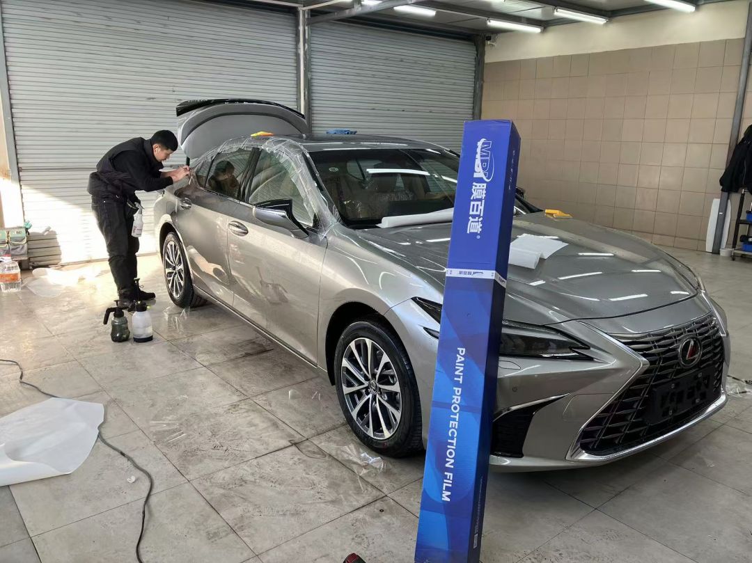 雷克萨斯ES200装贴