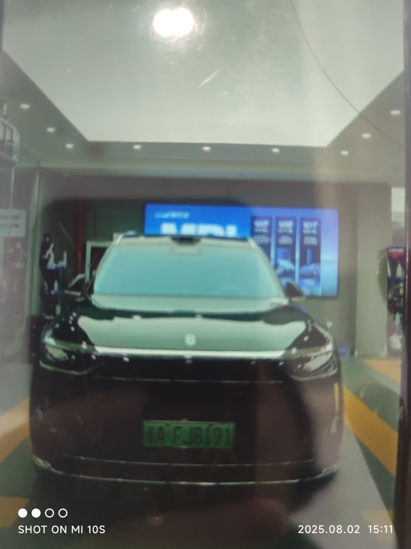 问界m8m8装贴稀拓系列太阳膜75/稀拓系列太阳膜15