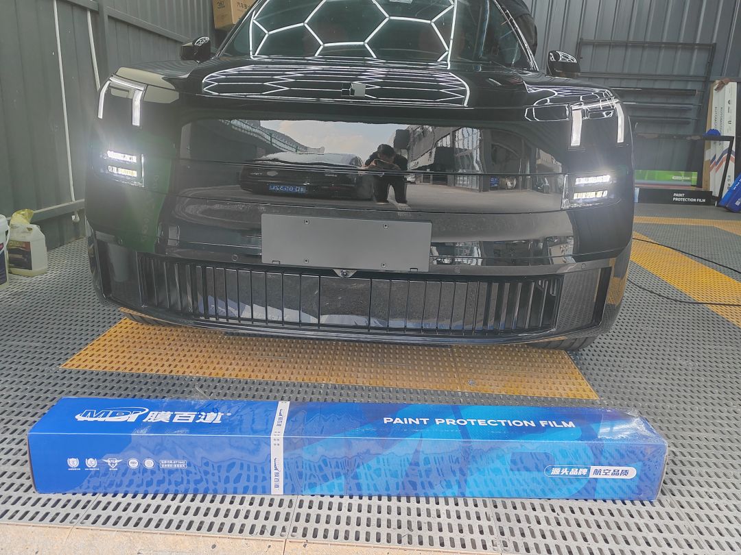 领克MR6521DPHEV100装贴M8-钻石系列车衣8.5