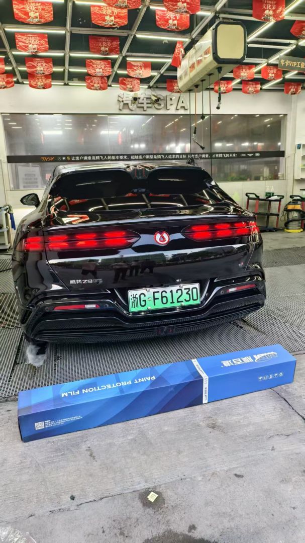 腾势腾势Z9GT装贴B7-铂金系列车衣7.5