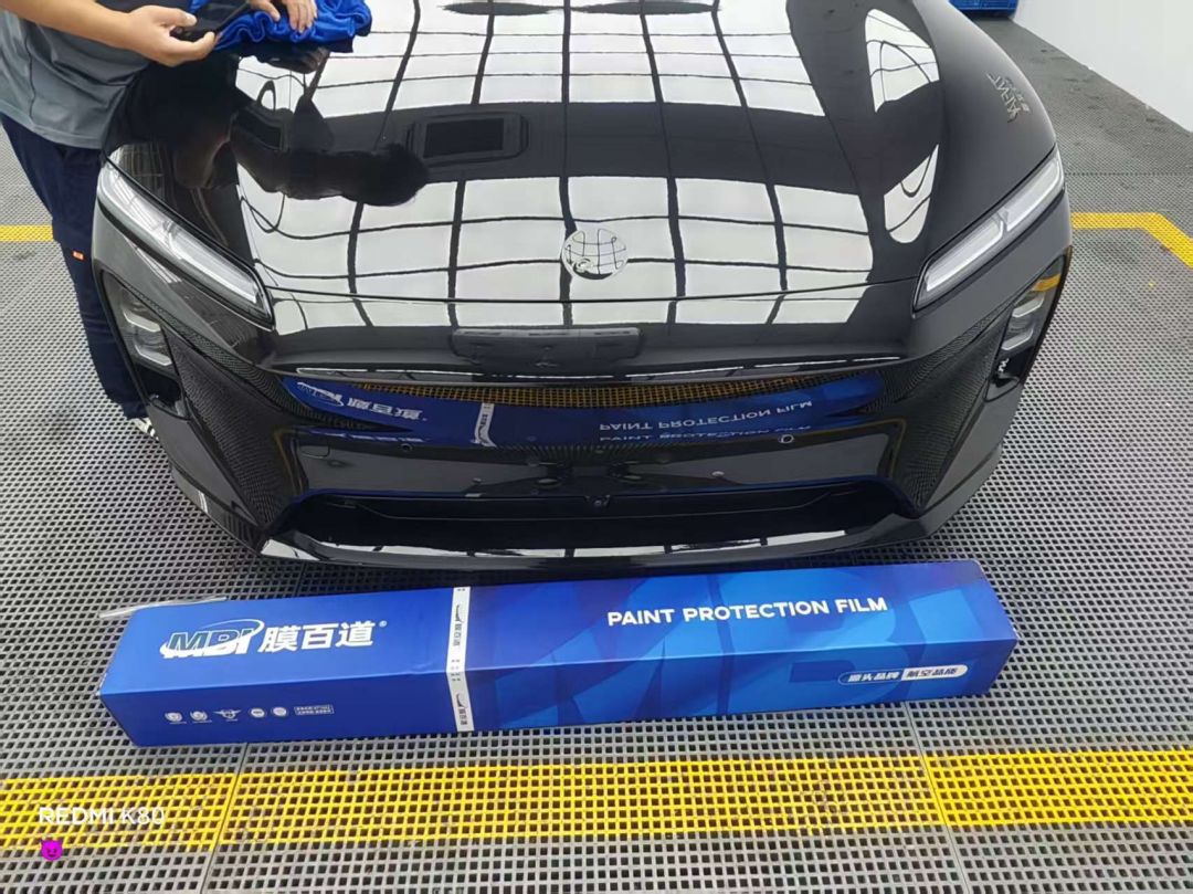 蔚来蔚来ET5T装贴稀拓系列太阳膜75/稀拓系列太阳膜15