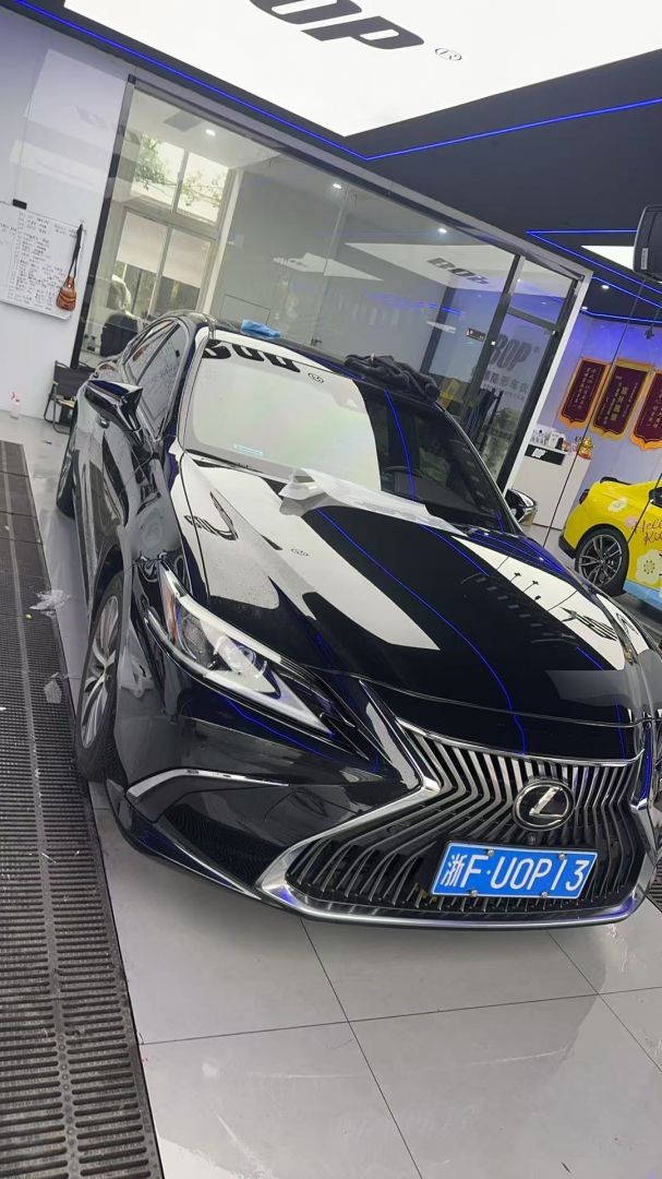 雷克萨斯ES装贴M9-钻石系列车衣9.5