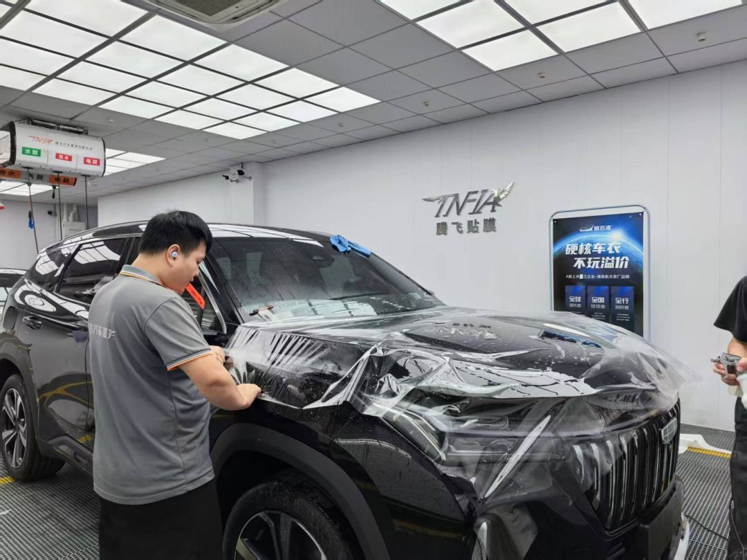 吉利博越L装贴B7-铂金系列车衣7.5