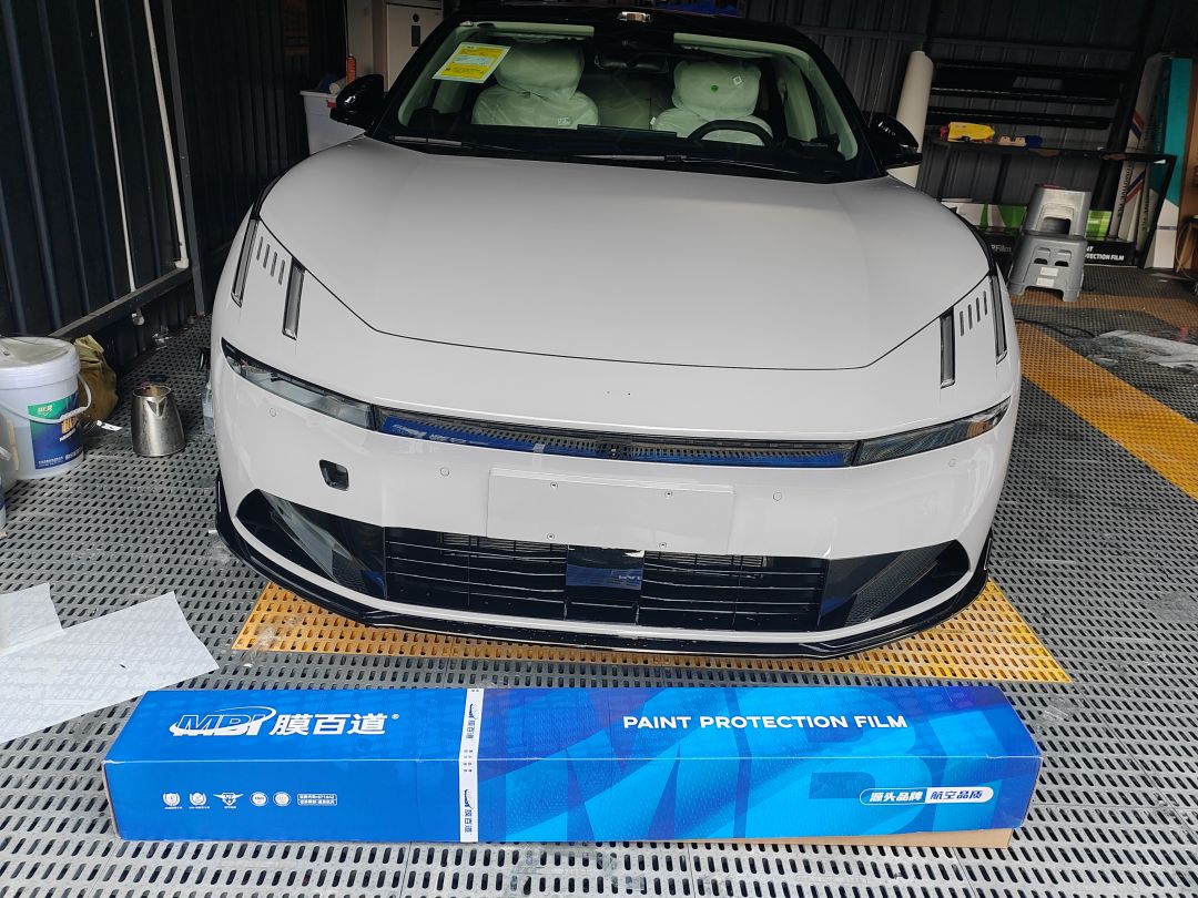 领克10emp装贴M8-钻石系列车衣8.5