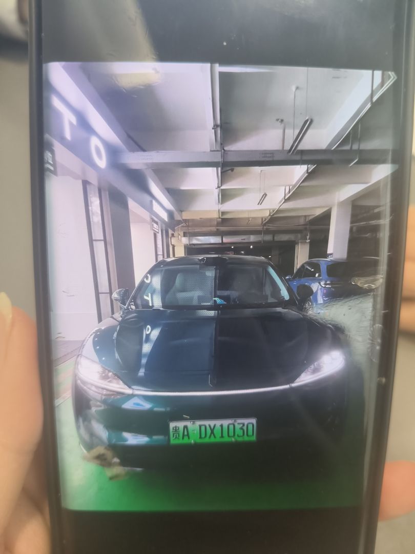 奇瑞智界R7装贴睿耀系列太阳膜（非吸热型5G膜）70				/稀拓系列太阳膜35