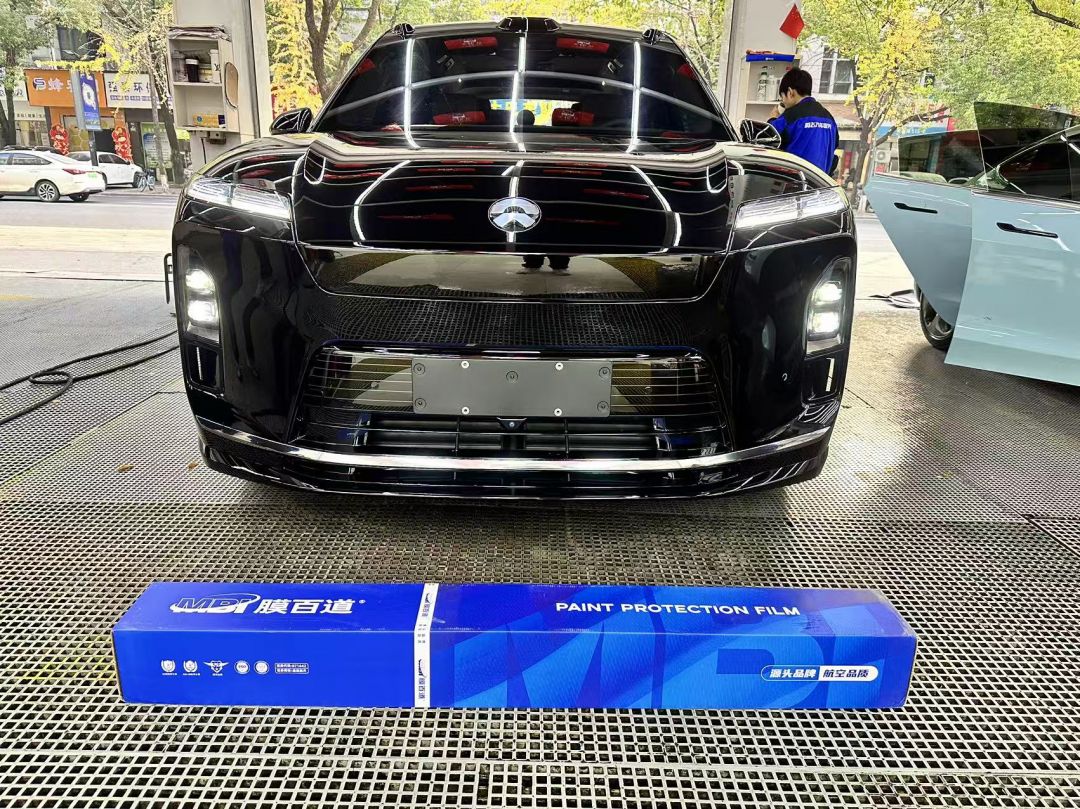 蔚来ES8装贴M7-钻石系列车衣7.5