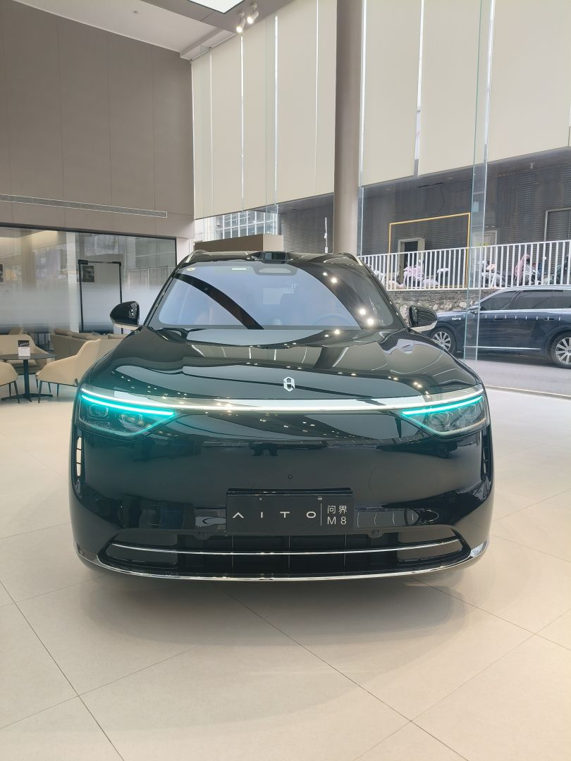 赛力斯问界M 8装贴稀拓系列太阳膜75/稀拓系列太阳膜15