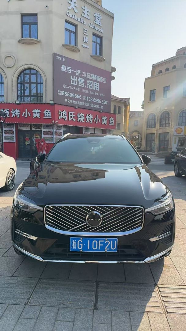 沃尔沃XC60装贴M7-钻石系列车衣7.5