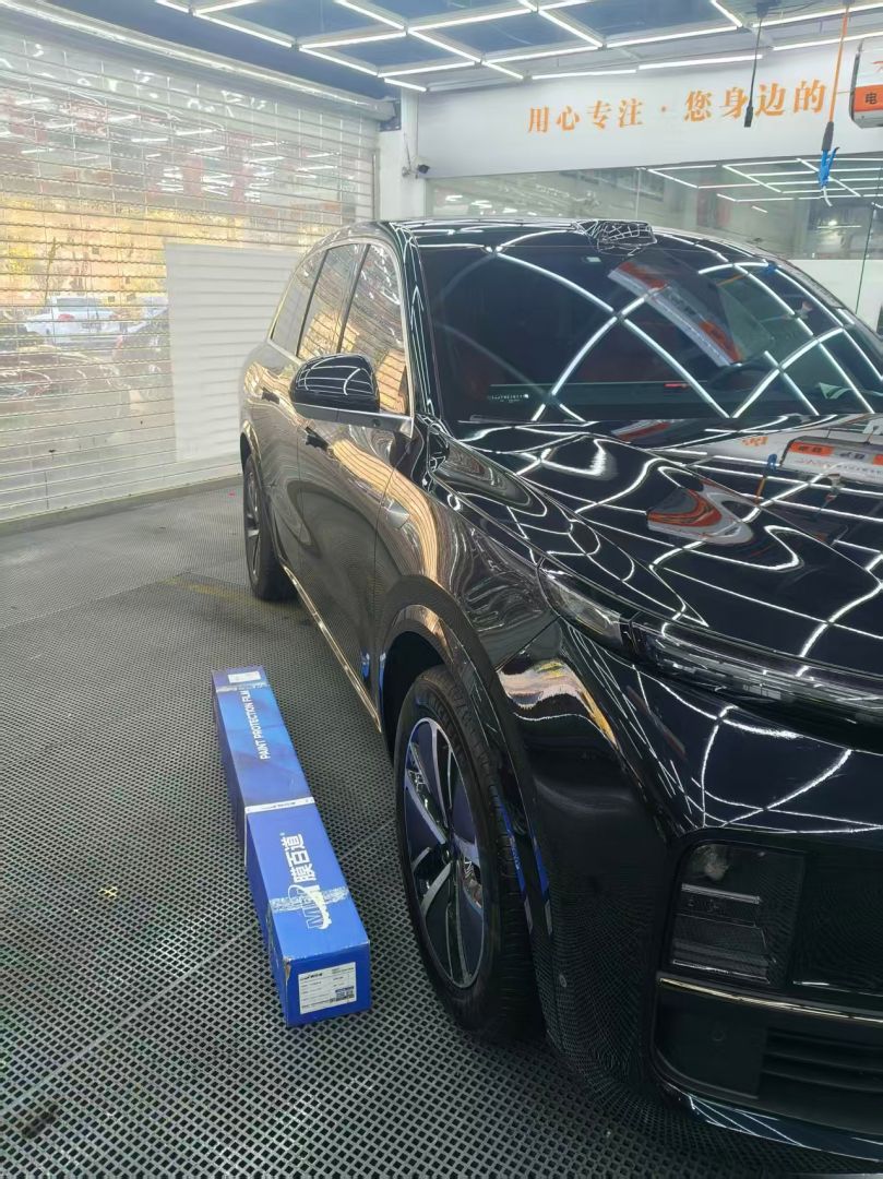 理想L8装贴M8-钻石系列车衣8.5