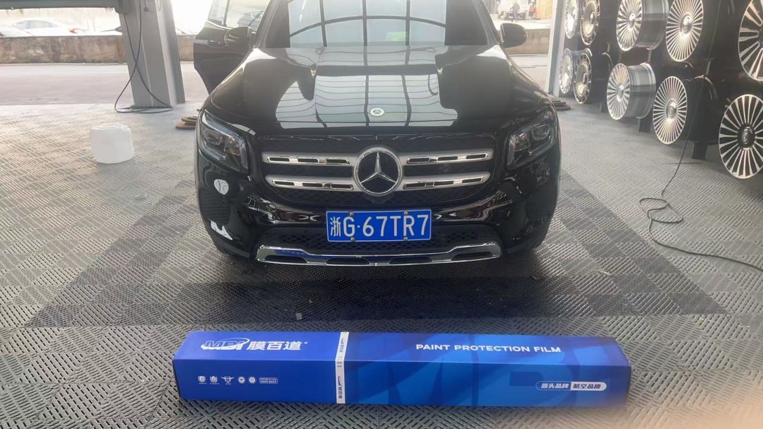 奔驰GLB装贴M7-钻石系列车衣7.5