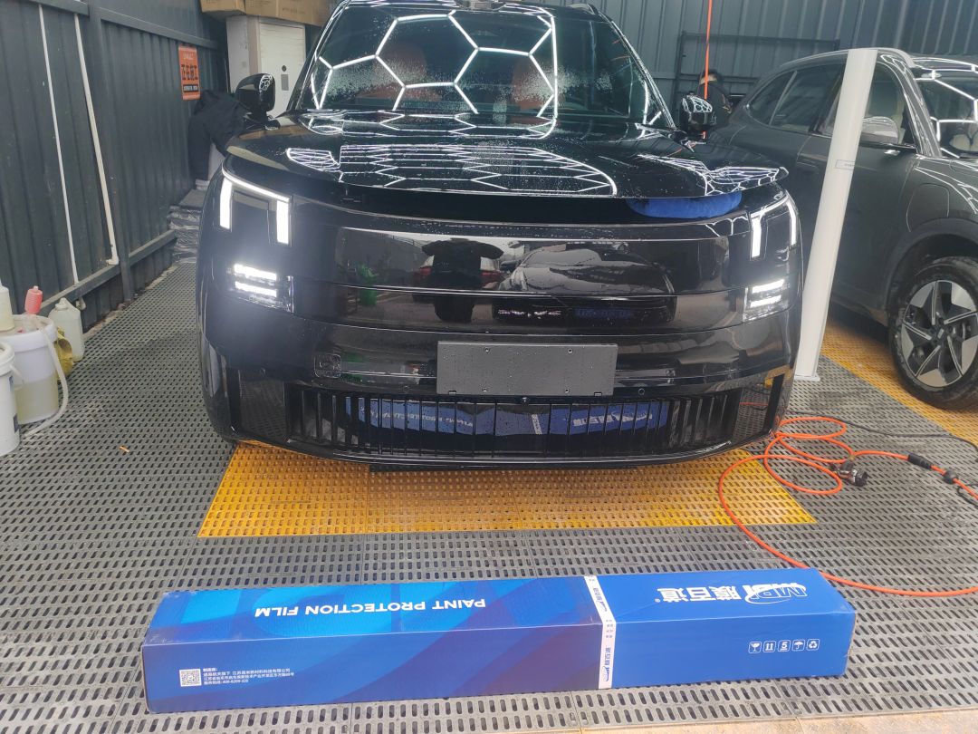 领克900装贴M8-钻石系列车衣8.5