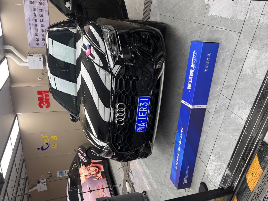 奥迪Q5装贴M8-钻石系列车衣8.5