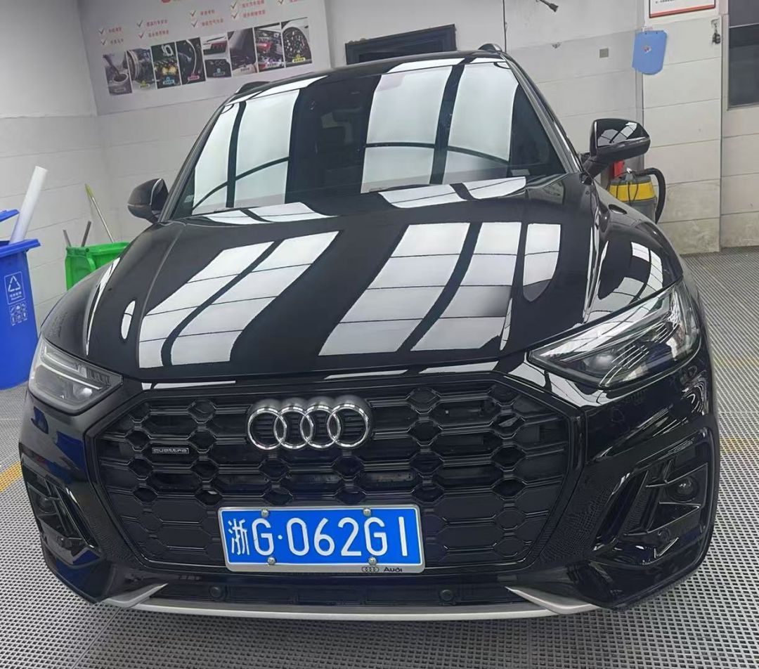 奥迪Q5L装贴M7-钻石系列车衣7.5