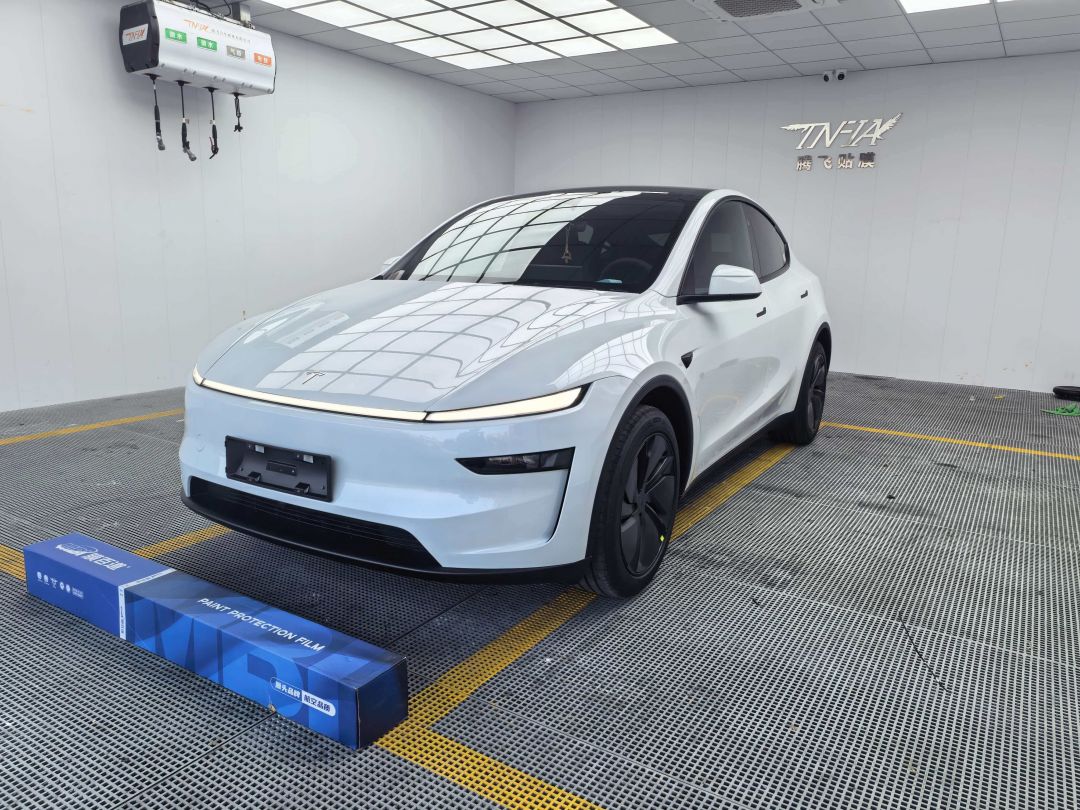 特斯拉ModelY装贴B7-铂金系列车衣7.5